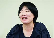 吉井 彰子様